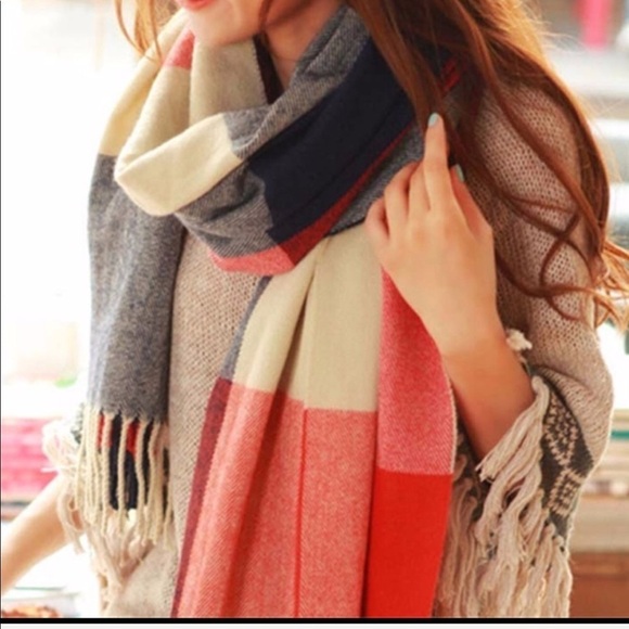 Plaid scarf in two colors! - Picture 2 of 7